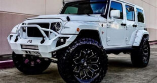 jeep builder online